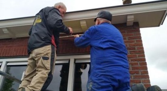 Vrijwilligers in actie bij het BaronTheater